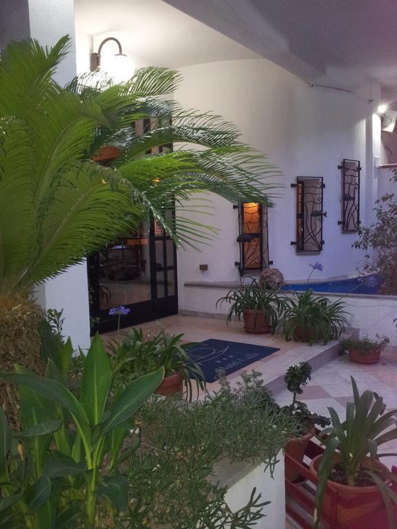 Hotel Calla' โปลิโกโร ภายนอก รูปภาพ